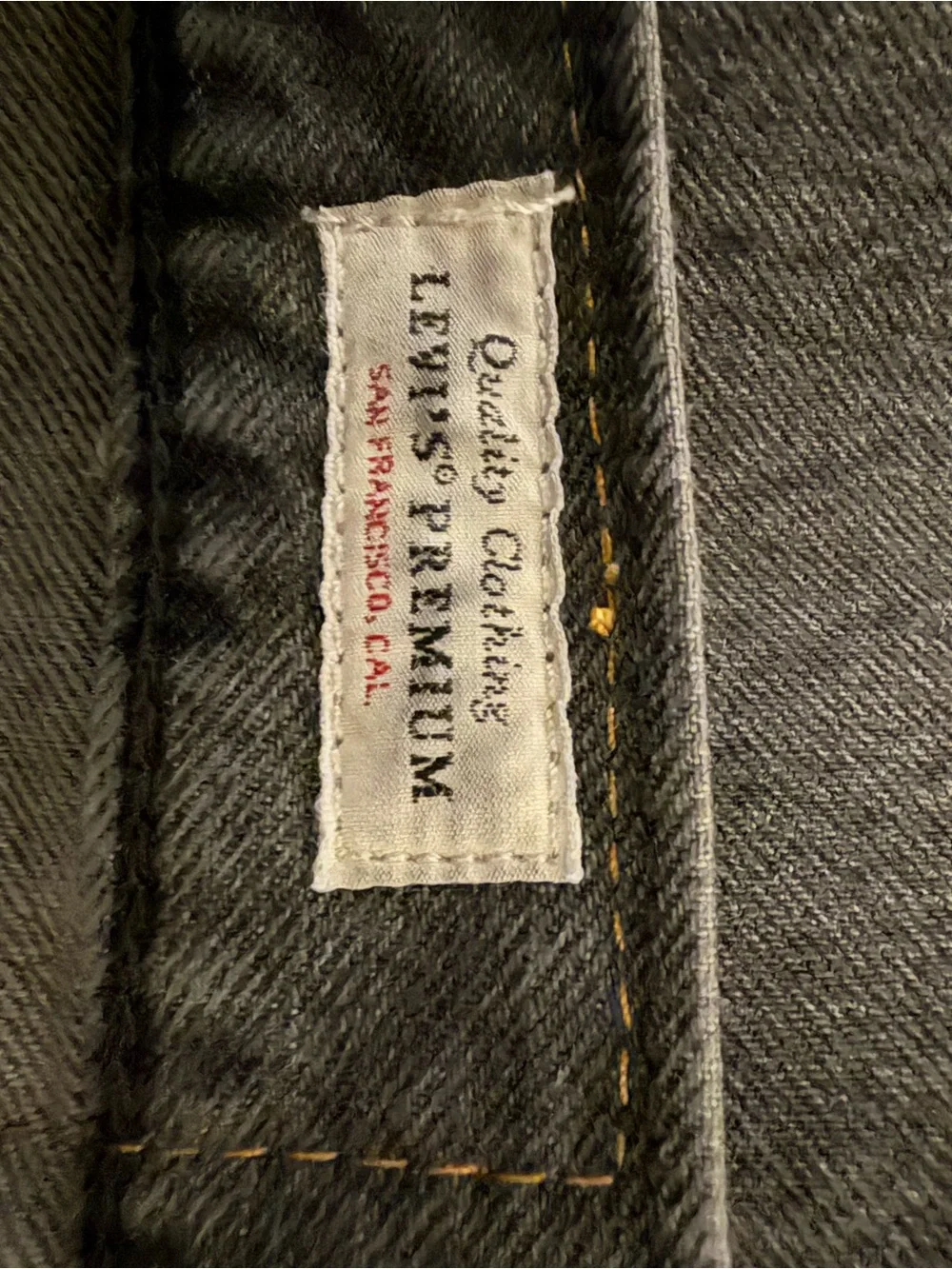 Levis levi slim